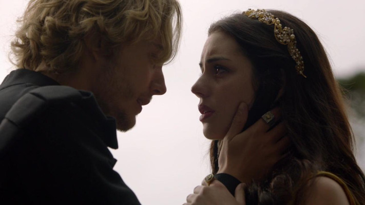 Adelaide Kane pic #734501