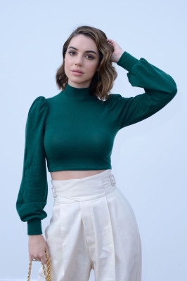 Adelaide Kane pic #1018386