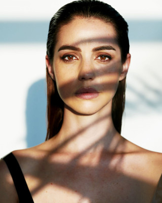 Adelaide Kane pic #1074310