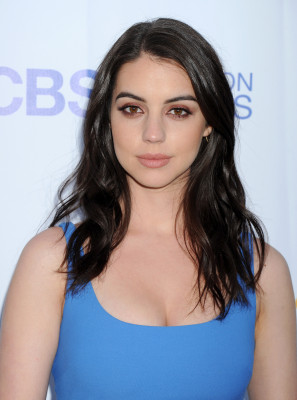 Adelaide Kane pic #775557