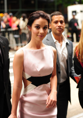 photo 3 in Adelaide Kane gallery [id718074] 2014-07-19 00:00:00