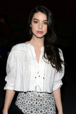Adelaide Kane pic #833696