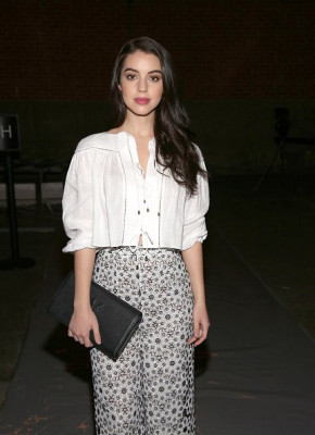 Adelaide Kane pic #833695