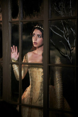 photo 16 in Adelaide Kane gallery [id708612] 2014-06-14 00:00:00