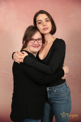 Adelaide Kane pic #941247