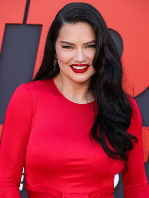 Adriana Lima pic #1326088