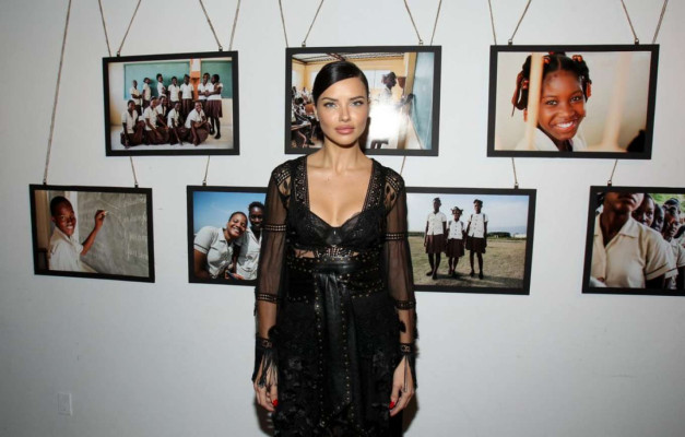 photo 19 in Adriana Lima gallery [id902162] 2017-01-12 00:00:00
