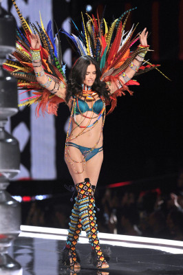 photo 17 in Adriana Lima gallery [id982250] 2017-11-22 00:00:00