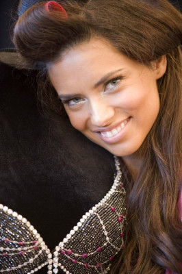 photo 29 in Adriana Lima gallery [id117193] 2008-11-24 00:00:00