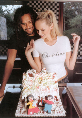photo 19 in Sklenarikova-Karembeu gallery [id57531] -0001-11-30 00:00:00