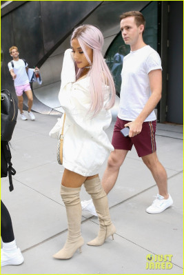 Ariana Grande pic #1053118