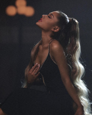 Ariana Grande pic #1083428