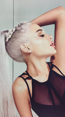 Ariana Grande pic #1041547