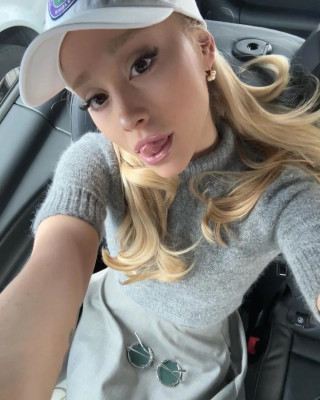 Ariana Grande pic #1339366
