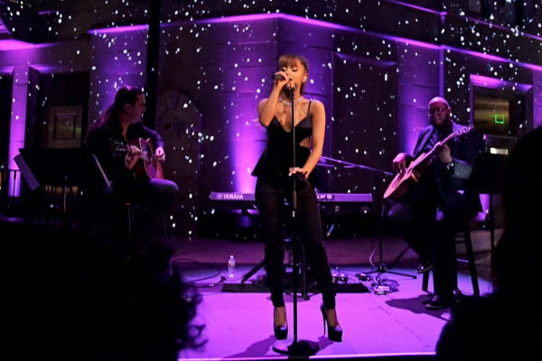 Ariana Grande pic #886459