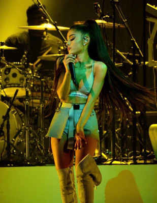 Ariana Grande pic #949979