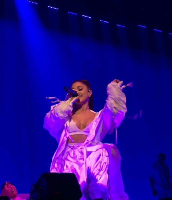 Ariana Grande pic #949772