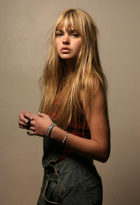Aimee Teegarden pic #256944