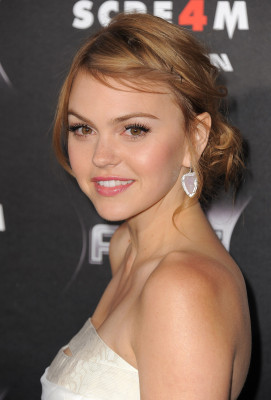 Aimee Teegarden pic #379268