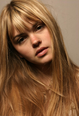 Aimee Teegarden pic #256951