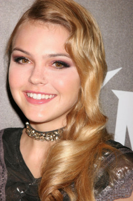 Aimee Teegarden pic #313401