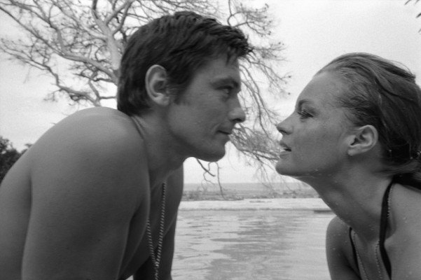 Alain Delon pic #364474
