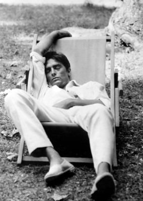 Alain Delon pic #468357