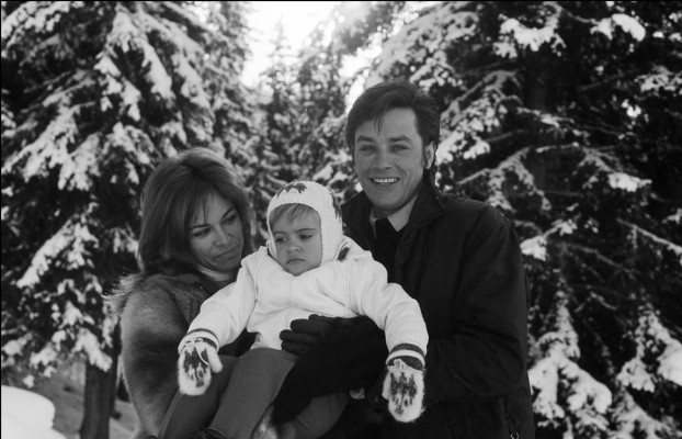 Alain Delon pic #470255