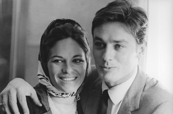 Alain Delon pic #376301