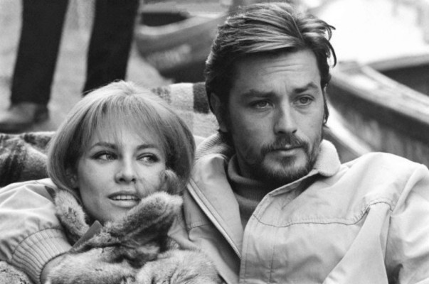 Alain Delon pic #376300