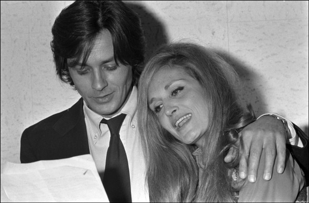 Alain Delon pic #370881