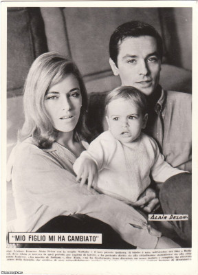 Alain Delon pic #375909