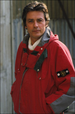 Alain Delon pic #375530