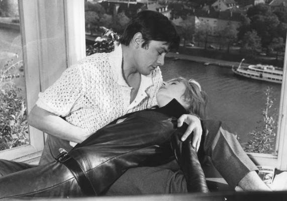 Alain Delon pic #369501
