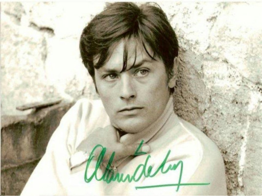 Alain Delon pic #360482