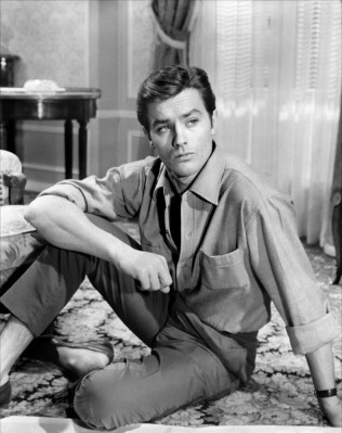 Alain Delon pic #227805