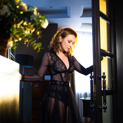 Albina Dzhanabaeva pic #1105362