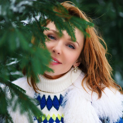 Albina Dzhanabaeva pic #1105811
