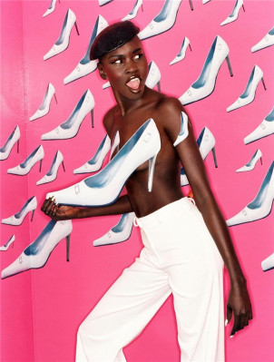 Alek Wek pic #215589