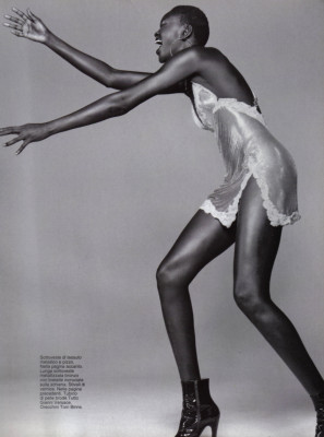 Alek Wek pic #1194609
