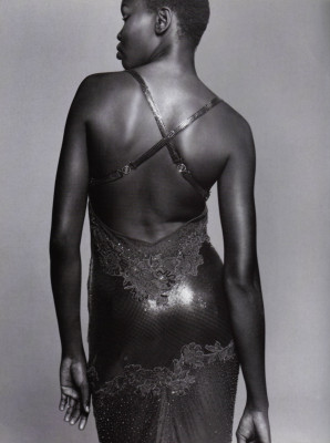 Alek Wek pic #1194607