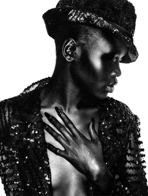 Alek Wek pic #13831