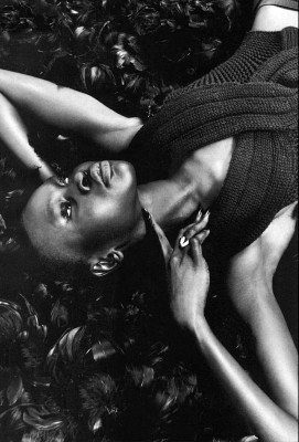 Alek Wek pic #13817