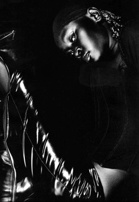 Alek Wek pic #13837
