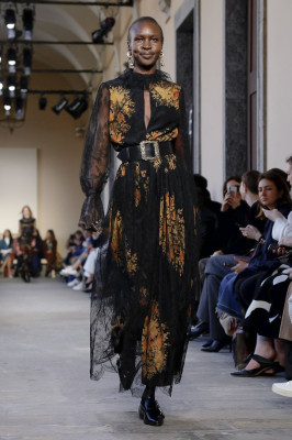 Alek Wek pic #1189476
