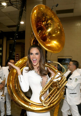 Alessandra Ambrosio pic #742892