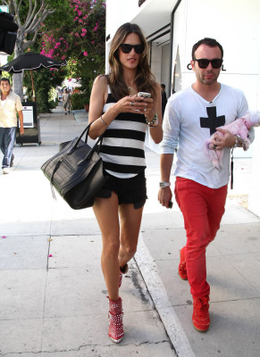 Alessandra Ambrosio pic #514357