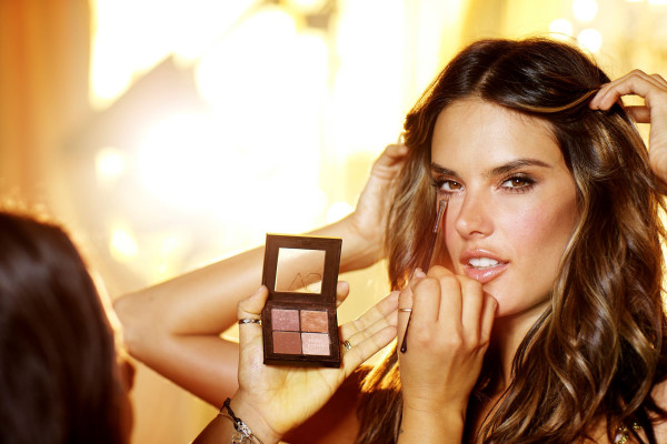 Alessandra Ambrosio pic #513385
