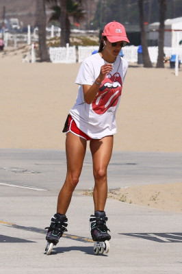Alessandra Ambrosio pic #1171597