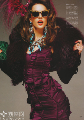 Alessandra Ambrosio pic #290177